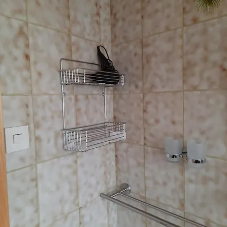 Gstrein アパート ゼルデン