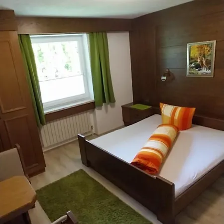 Gstrein * ゼルデン